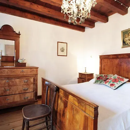 Holiday In With Garden Holiday home Chies d'Alpago